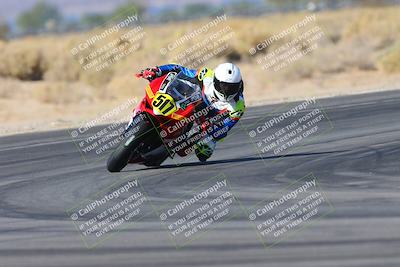 media/Dec-06-2024-CVMA Friday Practice (Fri) [[e1d1c5d4fc]]/4-Group 4 and Trackday/Session 4 (Turn 16)/